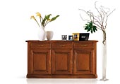 Credenza con tre porte bugnate e tre cassetti - articolo 251